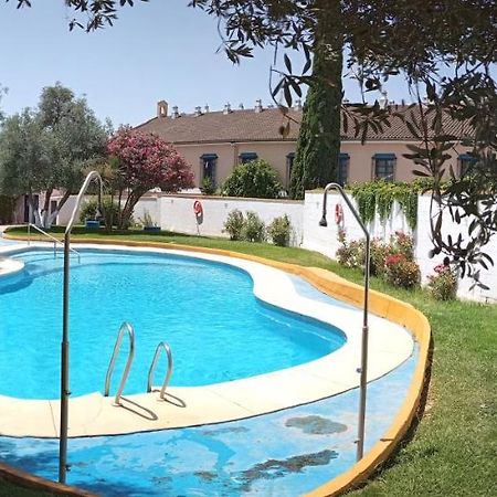 Sevilla Brisas Vip One Valencina De La Concepcion Екстер'єр фото