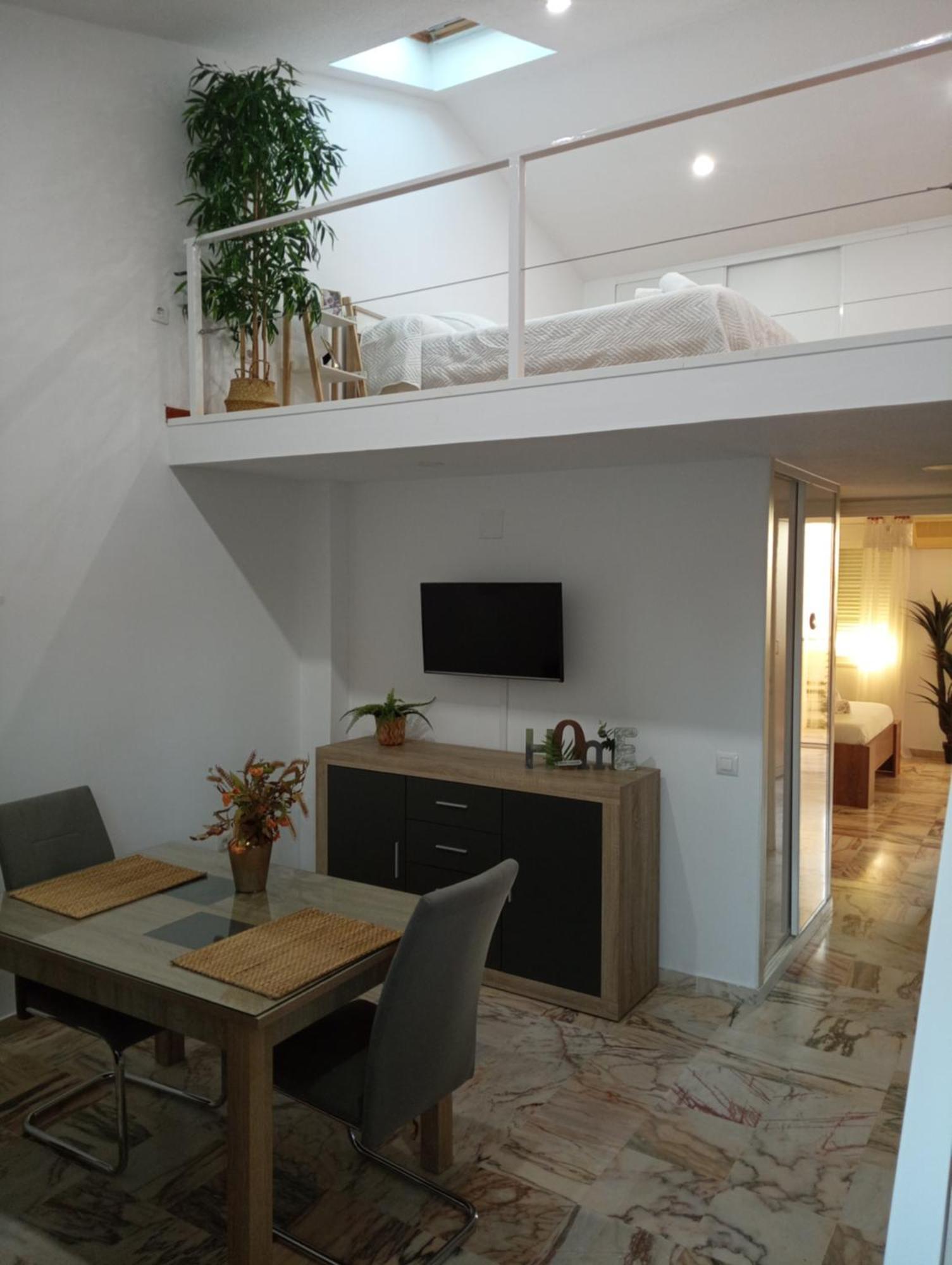 Sevilla Brisas Vip One Valencina De La Concepcion Екстер'єр фото